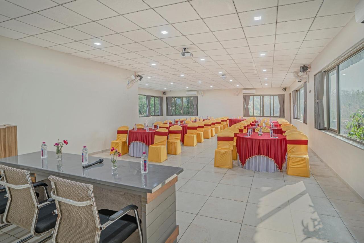 Hotel Sterling Gir Talala Exterior foto