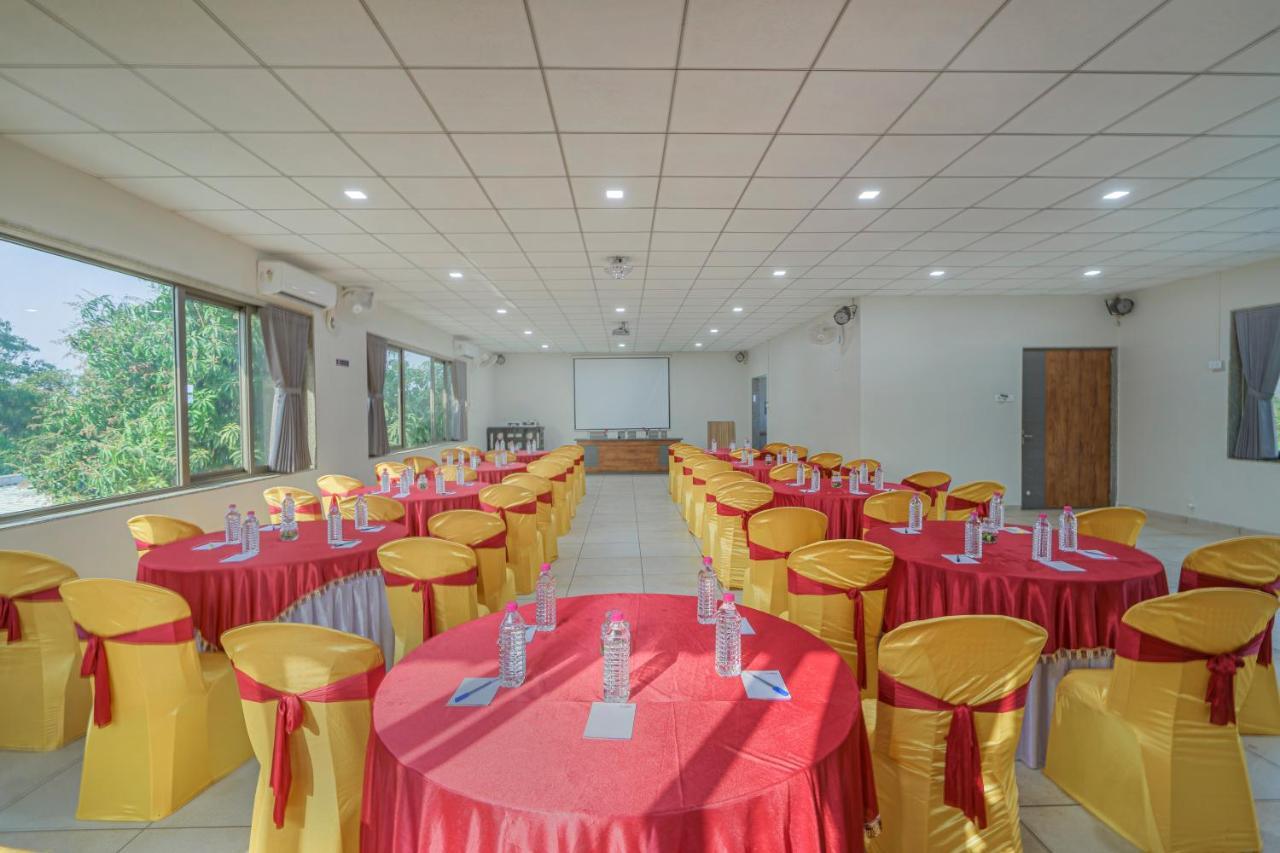 Hotel Sterling Gir Talala Exterior foto